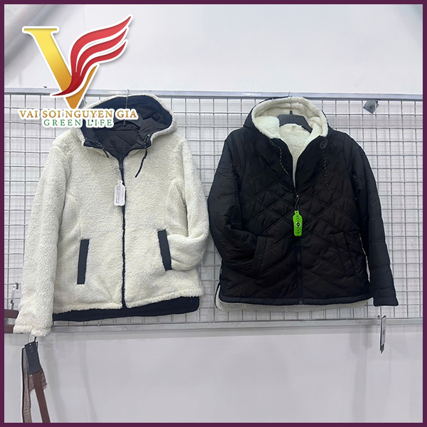 Double-sided women’s shirts